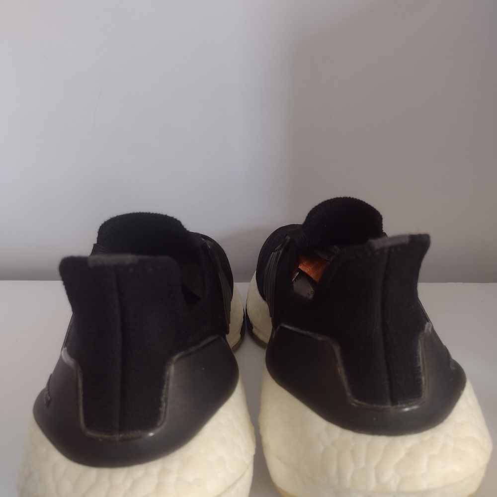 adidas UltraBoost 21 Black Running Shoes Size 6.5  Sneakers - Picture 3 of 11